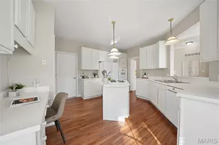 460 Shetland Valley Ct, Chesterfield, MO 63005 - Photo 14