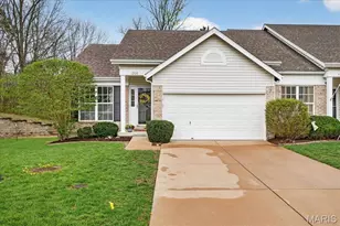 1200 Hunters Chase Dr, Eureka, MO 63025 - Photo 1