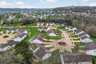 1200 Hunters Chase Dr, Eureka, MO 63025 - Photo 40