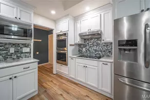 30400 Peach Blossom Ln, Lebanon, MO 65536 - Photo 6