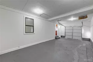 2686 Creve Coeur Mill Rd, Maryland Heights, MO 63043 - Photo 30