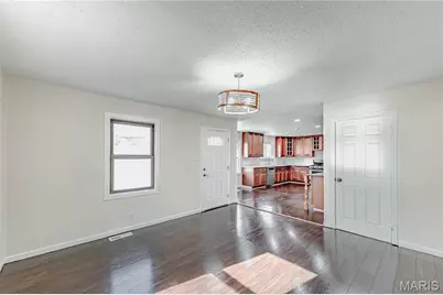 2686 Creve Coeur Mill Road, Maryland Heights, MO 63043 - Photo 4