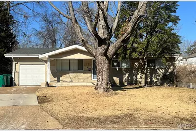 10460 Gardo Court, Bellefontaine Neighbors, MO 63137 - Photo 2