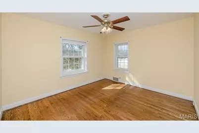 1140 S Geyer Road, Kirkwood, MO 63122 - Photo 32