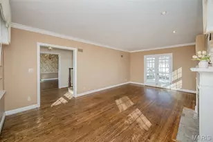 1140 S Geyer Rd, Kirkwood, MO 63122 - Photo 10