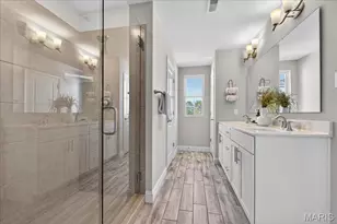 1087 E Linden Ave, Saint Louis, MO 63117 - Photo 16