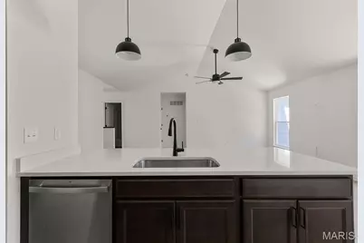 604 Fence Row Drive, O'Fallon, MO 63385 - Photo 6