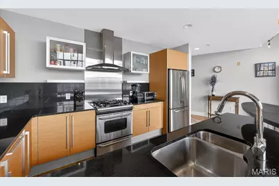 4100 Forest Park Avenue #307, Saint Louis, MO 63108 - Photo 14