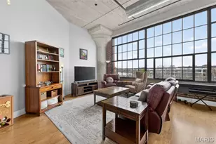 4100 Forest Park Ave, Saint Louis, MO 63108 - Photo 6