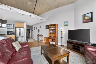 4100 Forest Park Ave, Saint Louis, MO 63108 - Photo 8