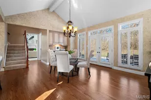 14342 Manderleigh Woods Dr, Chesterfield, MO 63017 - Photo 8