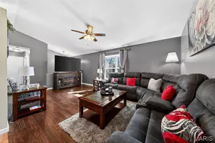 681 Ballantrae Dr, Wentzville, MO 63385 - Photo 6