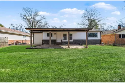 2855 Devonshire Drive, Florissant, MO 63033 - Photo 18