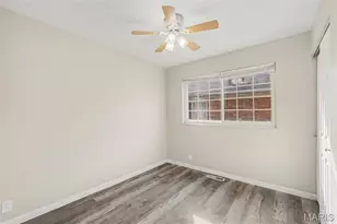 2855 Devonshire Dr, Florissant, MO 63033 - Photo 12