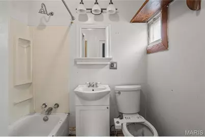 1155 Hall Street, Saint Charles, MO 63301 - Photo 8