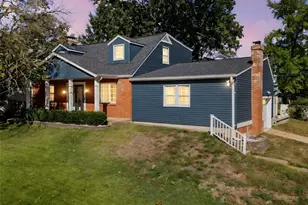 1001 Barberry Ln, Kirkwood, MO 63122 - Photo 4