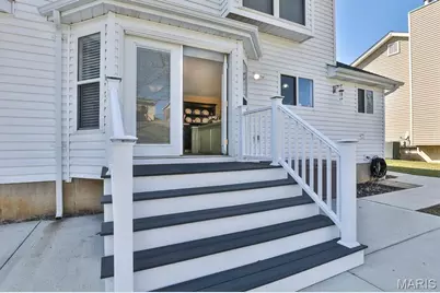 548 Crown Passage Drive, Saint Charles, MO 63303 - Photo 36