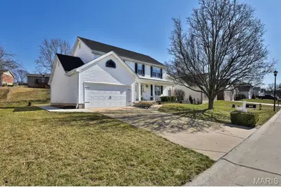 548 Crown Passage Drive, Saint Charles, MO 63303 - Photo 2