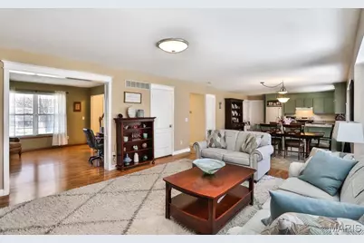 548 Crown Passage Drive, Saint Charles, MO 63303 - Photo 6