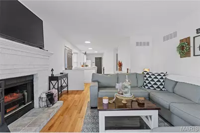 12075 Autumn Lakes Drive, Maryland Heights, MO 63043 - Photo 6