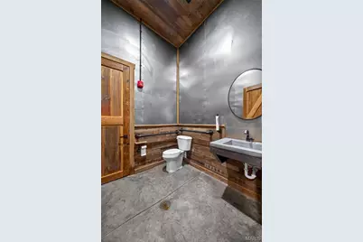 1834 W Outer Highway 61, Moscow Mills, MO 63362 - Photo 28