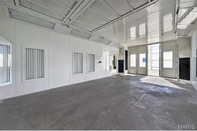 1834 W Outer Highway 61, Moscow Mills, MO 63362 - Photo 12