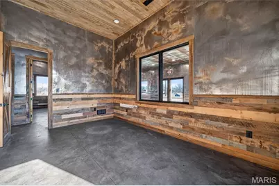 1834 W Outer Highway 61, Moscow Mills, MO 63362 - Photo 32