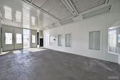 1834 W Outer Highway 61, Moscow Mills, MO 63362 - Photo 12