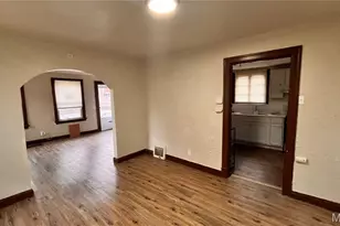 4218 Edgewood Blvd, Saint Louis, MO 63121 - Photo 2