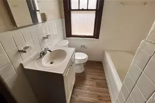 4218 Edgewood Blvd, Saint Louis, MO 63121 - Photo 10