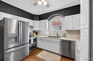 5644 Murdoch Ave, Saint Louis, MO 63109 - Photo 12