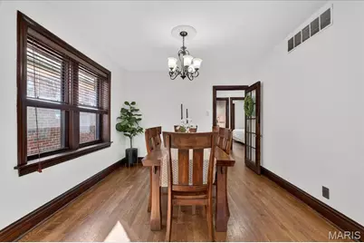 5644 Murdoch Avenue, Saint Louis, MO 63109 - Photo 6