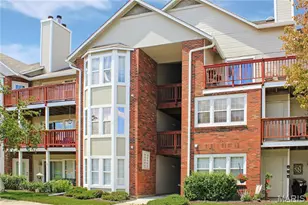 132 Shirley Ridge Dr, Saint Charles, MO 63304 - Photo 2