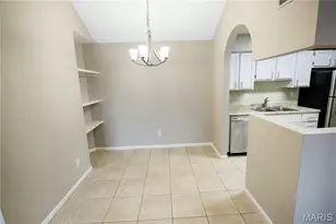 132 Shirley Ridge Dr, Saint Charles, MO 63304 - Photo 6