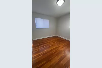 3437 Elmhurst Drive, Bel-Ridge, MO 63121 - Photo 4