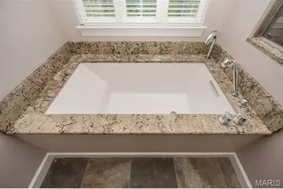 102 Seabrook Court, Chesterfield, MO 63017 - Photo 26