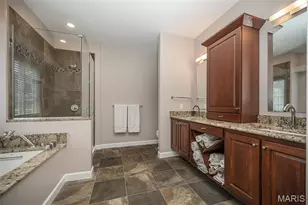 102 Seabrook Ct, Chesterfield, MO 63017 - Photo 28