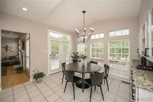 102 Seabrook Ct, Chesterfield, MO 63017 - Photo 18