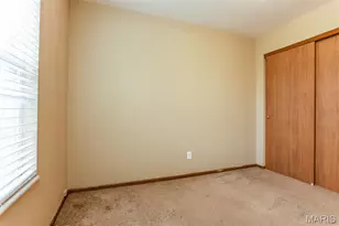 2 Aspen Pointe Dr, O'Fallon, MO 63376 - Photo 10