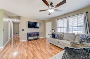 449 Fawn Run Dr, Troy, MO 63379 - Photo 10