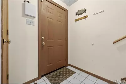 9734 Raintree Village Drive #4B, Hillsboro, MO 63050 - Photo 4