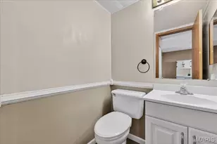 9734 Raintree Village Dr, Hillsboro, MO 63050 - Photo 10