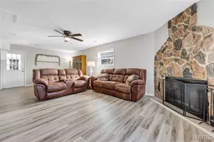 1220 S Point Prairie Rd, Wentzville, MO 63385 - Photo 8