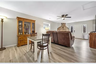 1220 S Point Prairie Road, Wentzville, MO 63385 - Photo 10