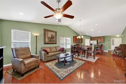 148 Brighton Park Drive, Saint Charles, MO 63303 - Photo 2