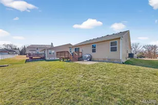 148 Brighton Park Dr, Saint Charles, MO 63303 - Photo 12