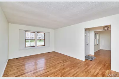 222 Park Charles Boulevard, Saint Peters, MO 63376 - Photo 8