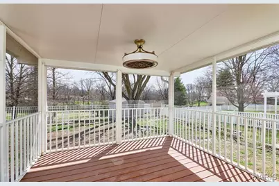 222 Park Charles Boulevard, Saint Peters, MO 63376 - Photo 34