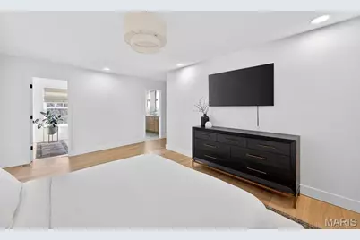 1388 Wakeshire Terrace, Ballwin, MO 63011 - Photo 30