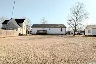 111 N White Oak St, Desloge, MO 63601 - Photo 10
